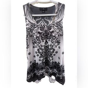 INC International Concepts Women's Black and White Tank Top